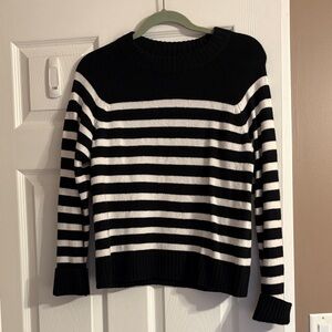 Gap Black and White Striped Women's Sweater
